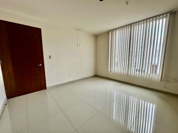 CASA EN VENTA EN SAN MATEO ATENCO,  EN PRIVADA CON SALIDA RÁPIDA A CD.MX