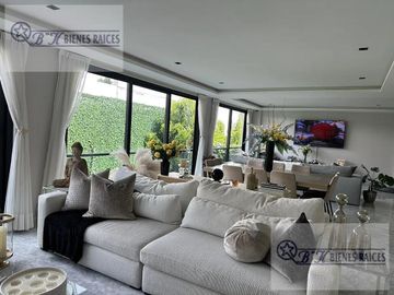 Departamento en Venta, Tecamachalco Hermoso PH con Terraza Privada