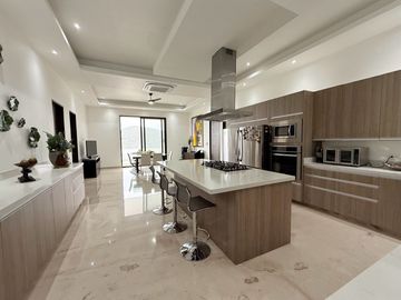 Casa en Venta en Sierra Alta 3er Sector, Monterrey NL