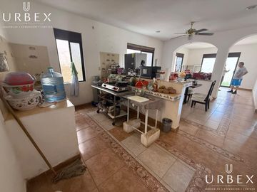 HERMOSA CASA EN VENTA EN FRACCIONAMIENTO GUADALAJARA, CAMPECHE