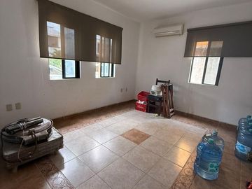 HERMOSA CASA EN VENTA EN FRACCIONAMIENTO GUADALAJARA, CAMPECHE