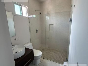 Casa en renta en Coto Diamante