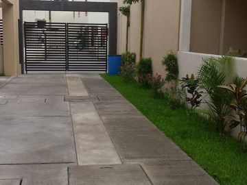 CASA AMUEBLADA EN RENTA EN COL. ROMA, TAMPICO TAMAULIPAS.