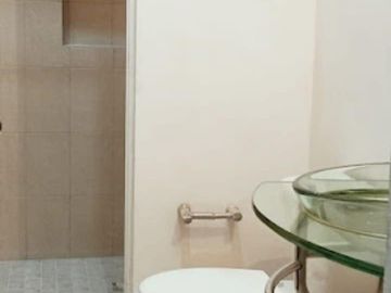 CASA AMUEBLADA EN RENTA EN COL. ROMA, TAMPICO TAMAULIPAS.