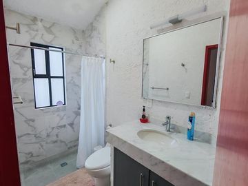 CASA EN  RENTA