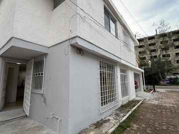 BONITA CASA AMUEBLADA EN RENTA EN PRIVADA LAS BRISAS, CAMPECHE