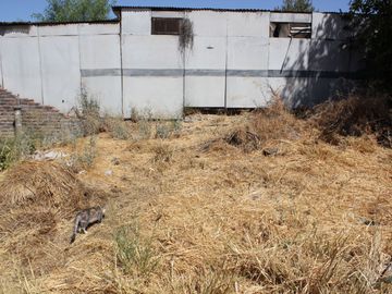 SE VENDE CASA CON 5 DORMITORIOS Y 560 METROS EN MAIPÚ