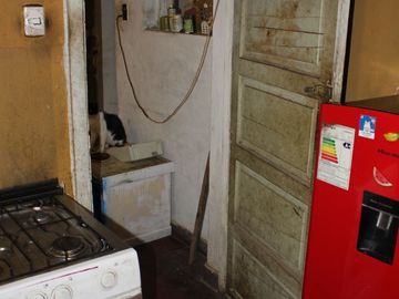 SE VENDE CASA CON 5 DORMITORIOS Y 560 METROS EN MAIPÚ