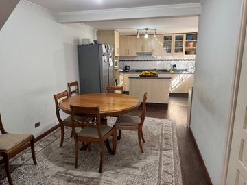 Venta Amplia y hermosa casa, Quilicura