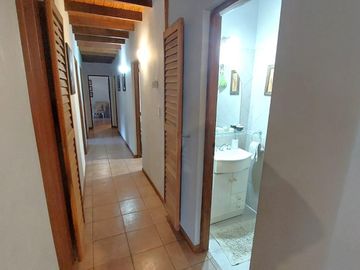 Casa - Venta - Villa Gesell - Garage - Gas Natural - Pileta