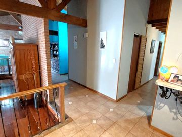 Casa - Venta - Villa Gesell - Garage - Gas Natural - Pileta