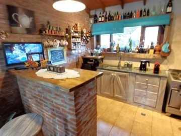 Casa - Venta - Villa Gesell - Garage - Gas Natural - Pileta