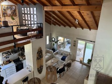 Casa en Los Olivares | 3 Dormitorios | Galería, Jardín y Club | Apto crédito