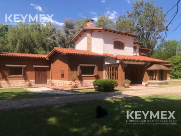 Venta Casa San Rafael, Mendoza. Inversión para desarrollo y/o emprendimiento Gastronómico/Hotelero.