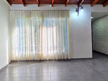 Venta PH 3 Ambientes en Villa Luro con patio, terraza y quincho