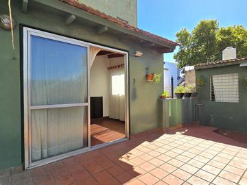 Venta PH 3 Ambientes en Villa Luro con patio, terraza y quincho