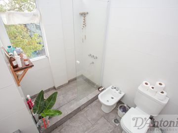 Piso Único en Palermo Chico | 110 m² | 2 Terrazas | Entrepiso y Dependencia