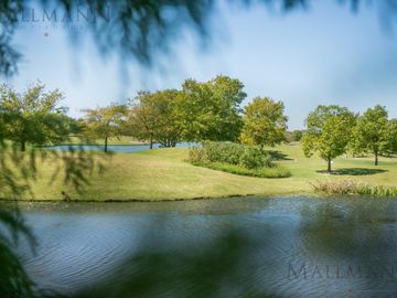 Venta de Terreno en Pilar Golf Club al Golf