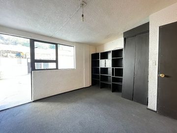 Edificio en Venta, Las Arboledas,