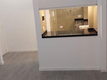 RETASADO-Departamento de 3 ambientes a nuevo en Juncal al 2508 en Venta
