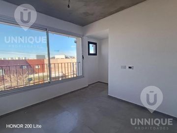 Venta Tríplex dos dormitorios B° Terrazas del Neuquén