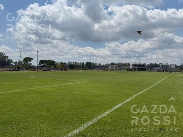 Moderna propiedad a estrenar en Canning Chico