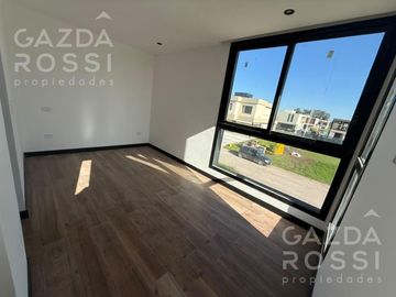 Moderna propiedad a estrenar en Canning Chico