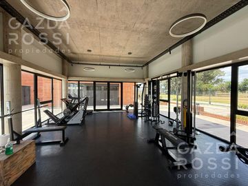 Moderna propiedad a estrenar en Canning Chico