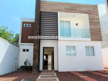 CASAS EN VENTA EN TEQUISQUIAPAN EN LA COL. ADOLFO LOPEZ MATEOS. Edna