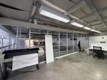 VENTA GALPON DE 6200 M2 DIVIDO EN 3 MODULOS CON OFICINAS EN PARQUE PATRICIOS DISTRITO TECNOLOGICO