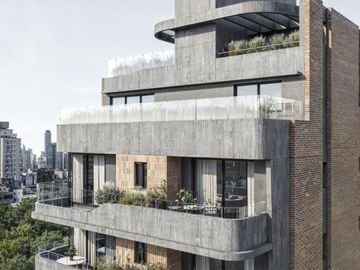 Venta departamento de 3 dormitorios con balcón,parrillero y pileta de uso exclusivo en zona Centro