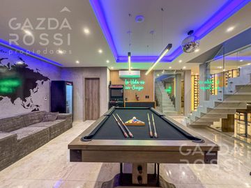Espectacular casa en Terralagos.