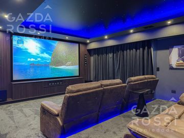 Espectacular casa en Terralagos.