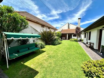 Chalet 5 amb en Barrio Los Troncos