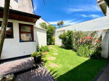 Chalet 5 amb en Barrio Los Troncos