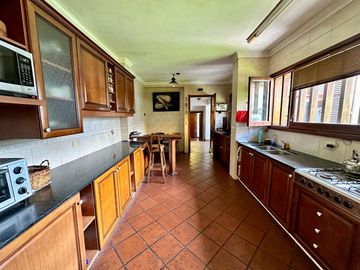 Chalet 5 amb en Barrio Los Troncos