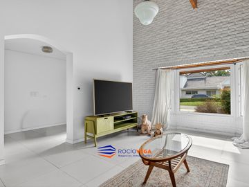 Casa en venta en Country San Diego Country Club, Moreno -