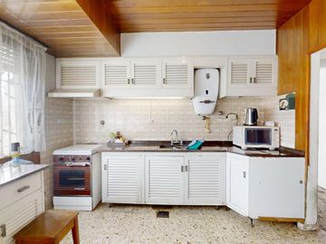 Casa en Venta de 4 Ambientes en Olivos con Patio | Planta Alta