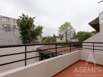Casa en Venta en Florida 6 Ambientes con Jardin
