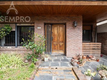Casa en Venta en Florida 6 Ambientes con Jardin