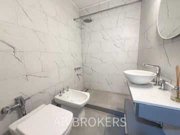 Venta - Departamento en Las Cañitas - Olleros - 4 amb - coch - seg -reciclado