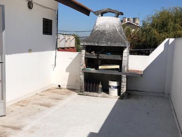 Departamento de 3 ambientes en venta en José Leon Suarez