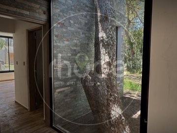 Casa a estrenar en Costa del Este - Calle Arrayanes e/ Pensamientos y Malvones