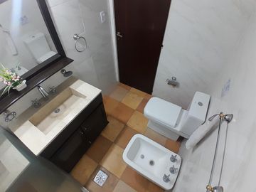 CASA 4 AMBIENTES PILETA QUINCHO PARQUE TORTUGUITAS