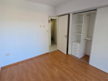Departamento 3 ambiente en Lanús Oeste