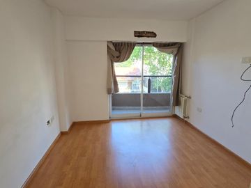 Departamento 3 ambiente en Lanús Oeste
