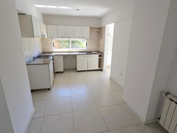 Departamento 3 ambiente en Lanús Oeste