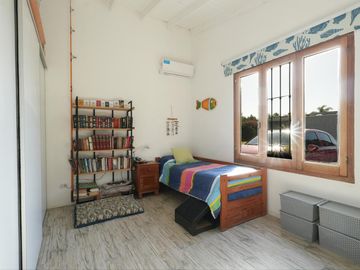 VENTA CASA 4 AMBIERTES BARRIO CARDALES VILLAGE