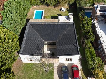 VENTA CASA 4 AMBIERTES BARRIO CARDALES VILLAGE