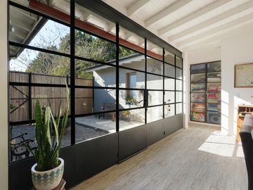VENTA CASA 4 AMBIERTES BARRIO CARDALES VILLAGE